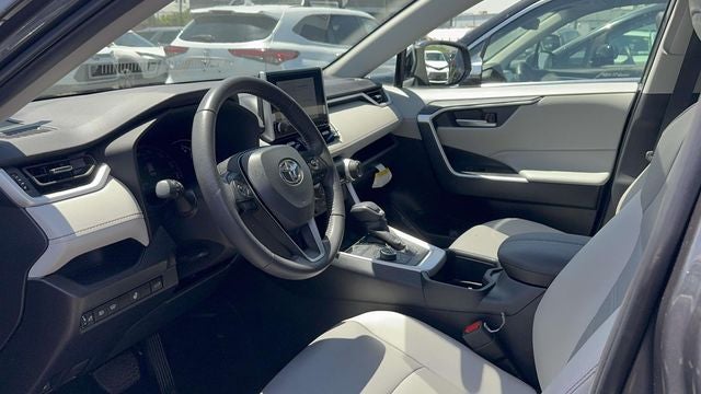 2025 Toyota RAV4 Hybrid XLE Premium