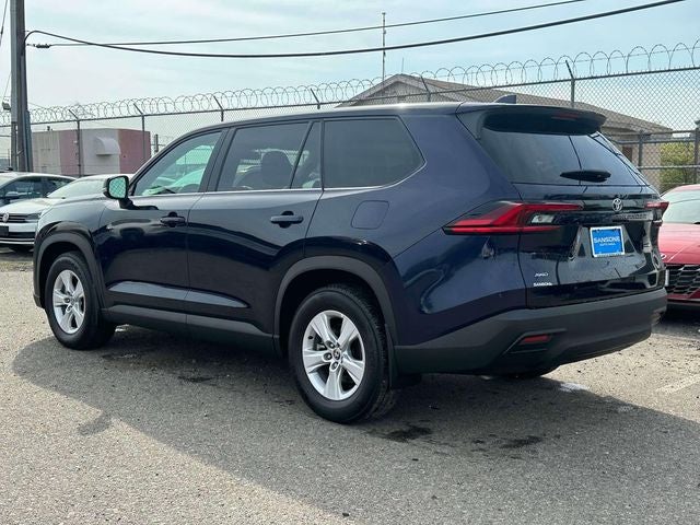 2025 Toyota Grand Highlander LE