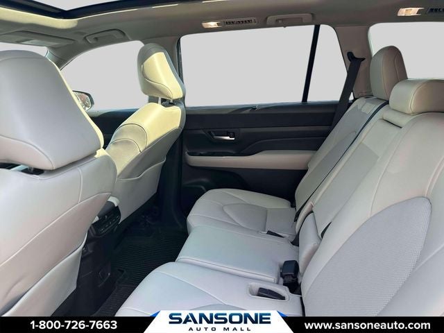 2024 Toyota Grand Highlander XLE