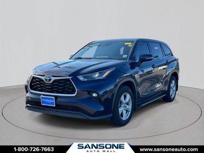 2022 Toyota Highlander LE