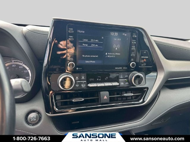2022 Toyota Highlander LE