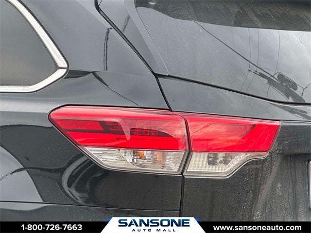 2019 Toyota Highlander Base