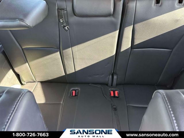 2025 Toyota Highlander Hybrid Platinum