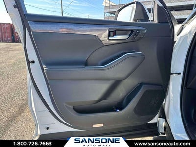 2025 Toyota Highlander Hybrid Platinum
