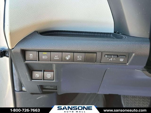 2024 Toyota Sienna Platinum 7 Passenger