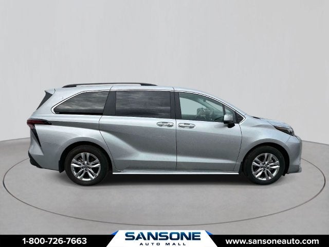 2024 Toyota Sienna XLE 7 Passenger