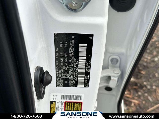 2023 Toyota Highlander LE