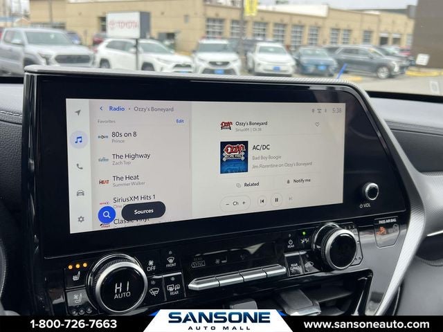 2024 Toyota Highlander Platinum