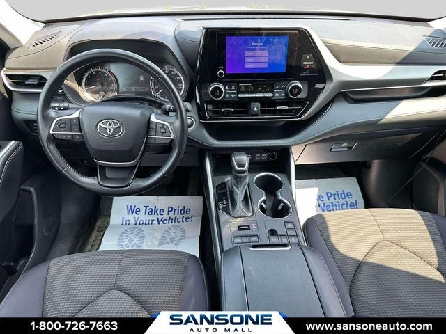 2024 Toyota Highlander LE