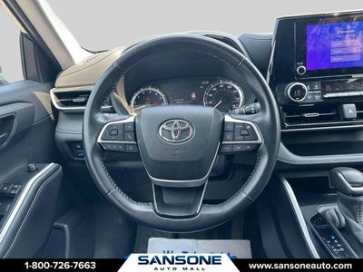 2024 Toyota Highlander LE