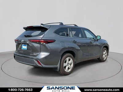 2024 Toyota Highlander LE