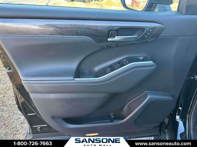 2026 Toyota Highlander Platinum