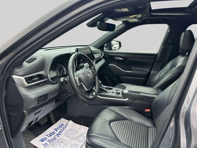 2023 Toyota Highlander XSE