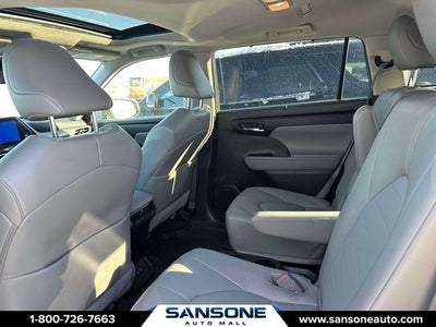 2023 Toyota Highlander XLE