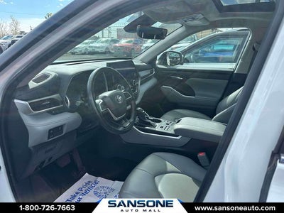 2023 Toyota Highlander XLE