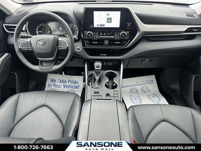 2025 Toyota Highlander XLE