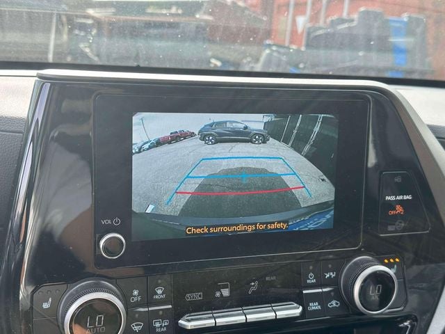 2025 Toyota Highlander XLE