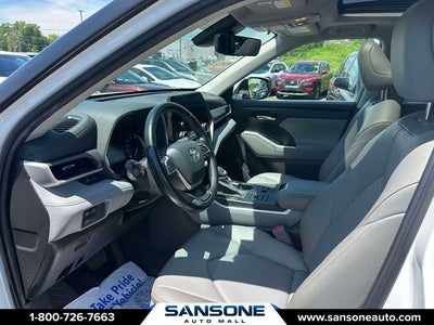 2023 Toyota Highlander XLE