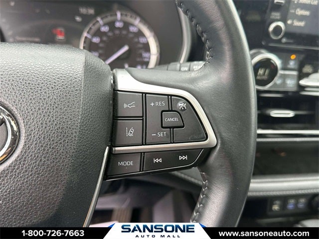 2022 Toyota Highlander XSE