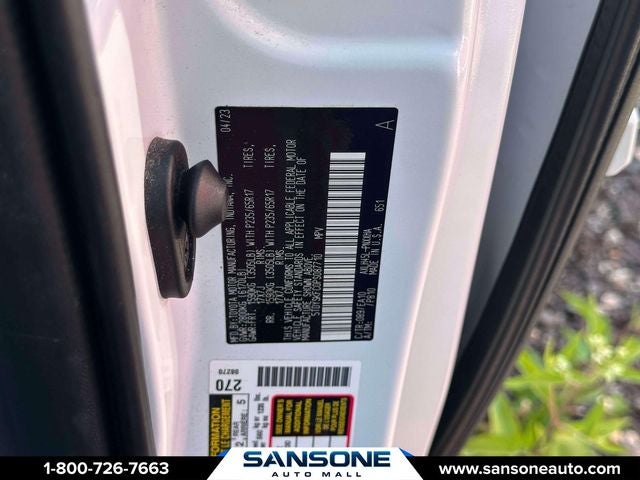 2023 Toyota Sienna XLE 7 Passenger