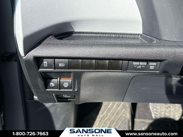 2025 Toyota Sienna XLE 7 Passenger