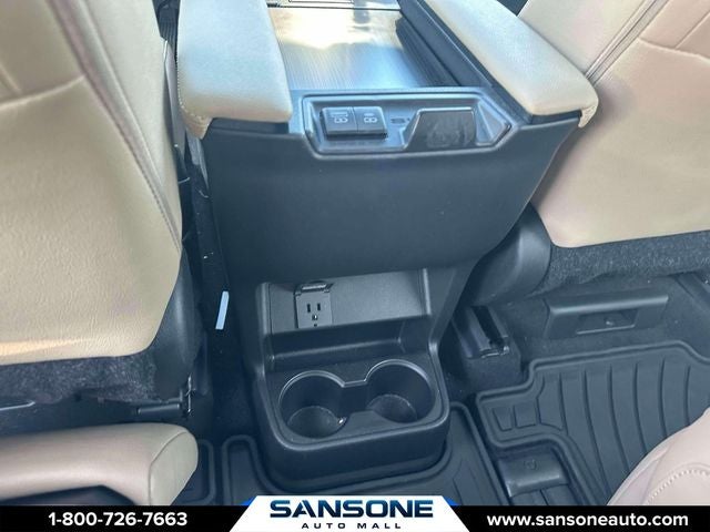 2024 Toyota Sienna Limited 7 Passenger