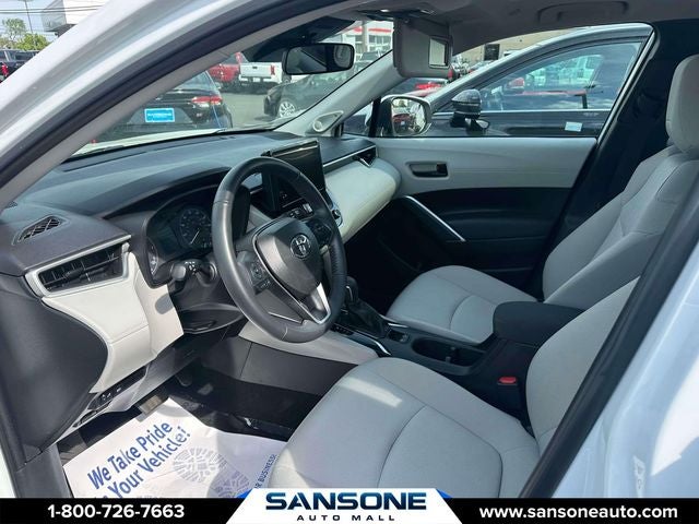 2024 Toyota Corolla Cross LE