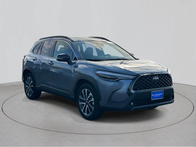 2025 Toyota Corolla Cross XLE