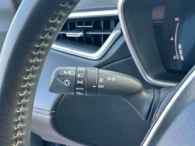 2025 Toyota Corolla Cross XLE