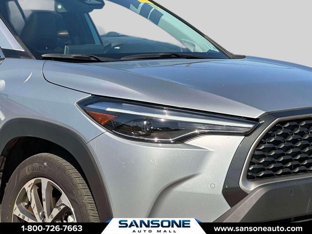 2024 Toyota Corolla Cross XLE