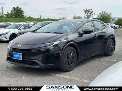 2025 Toyota Prius LE
