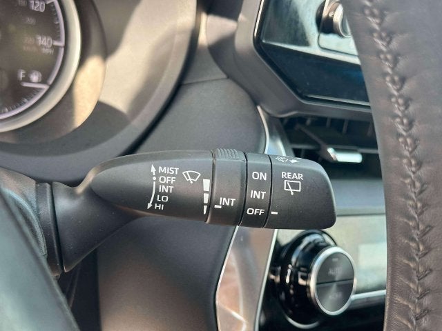 2022 Toyota Venza LE