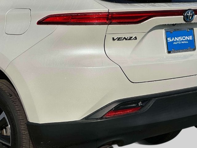 2022 Toyota Venza LE