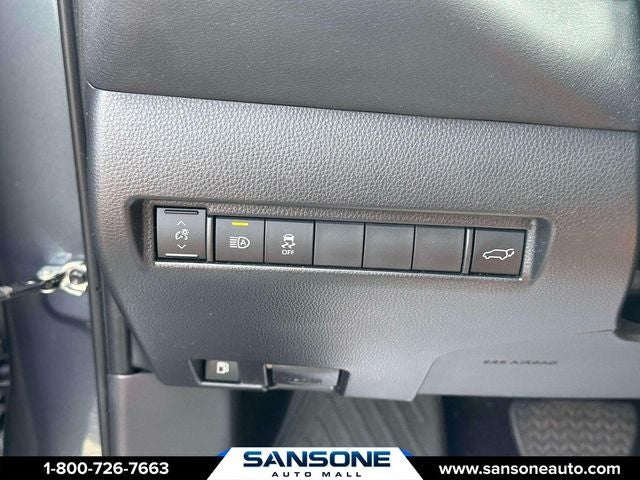 2024 Toyota Venza LE