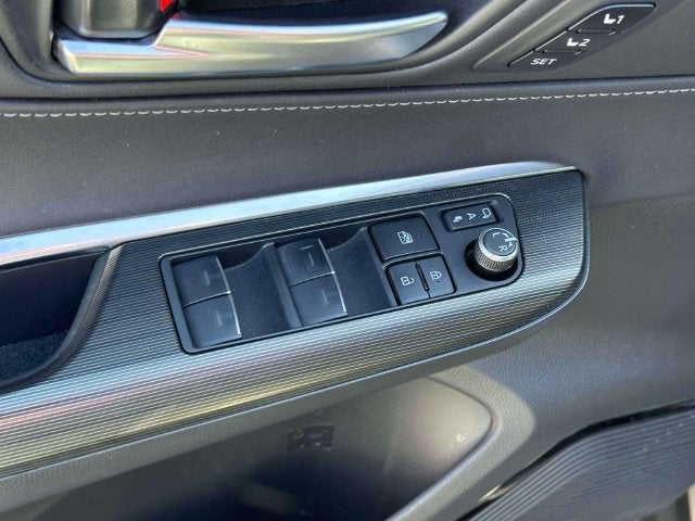 2024 Toyota Venza XLE