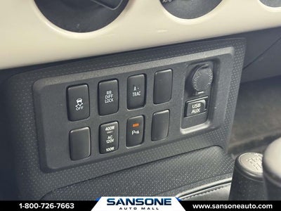 2013 Toyota FJ Cruiser Base