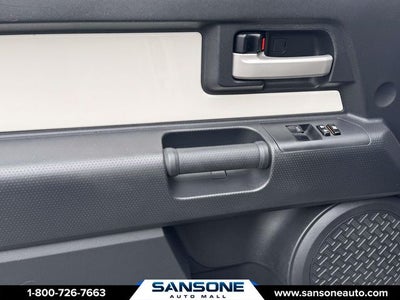 2013 Toyota FJ Cruiser Base