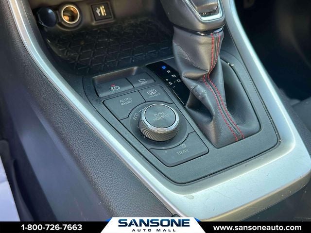 2024 Toyota RAV4 Prime SE