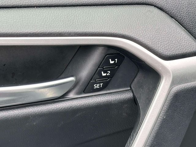 2025 Toyota RAV4 Hybrid XLE Premium