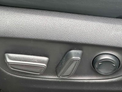 2025 Toyota RAV4 Hybrid XLE Premium