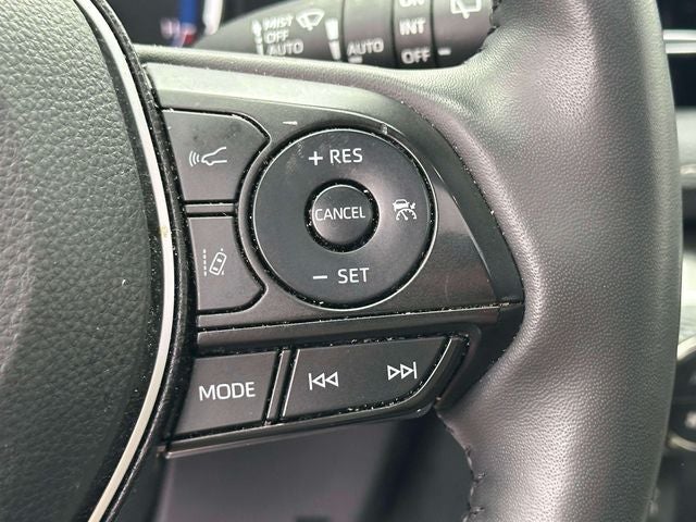 2025 Toyota RAV4 Hybrid XLE Premium