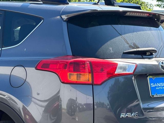 2015 Toyota RAV4 LE