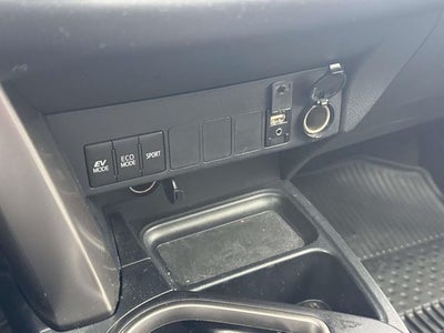 2017 Toyota RAV4 Hybrid XLE
