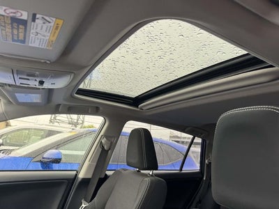 2017 Toyota RAV4 Hybrid XLE