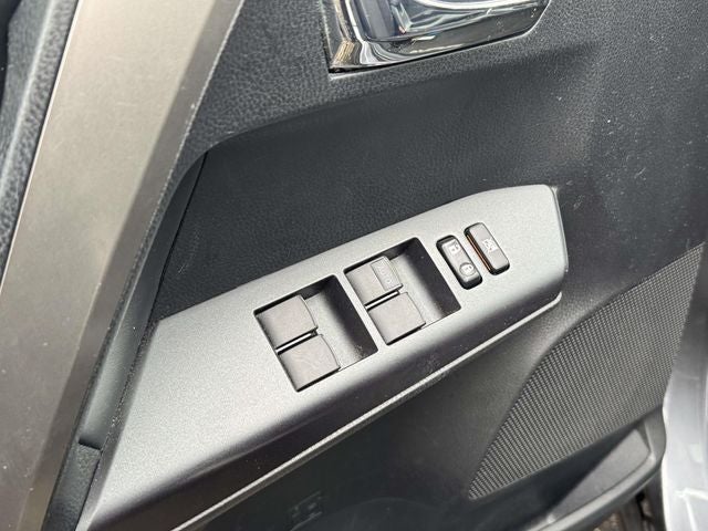 2017 Toyota RAV4 Hybrid XLE
