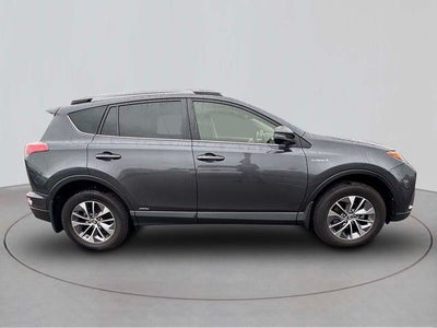 2017 Toyota RAV4 Hybrid XLE