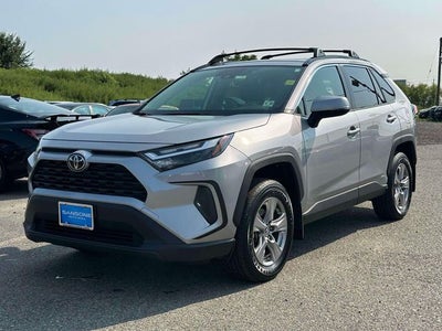 2025 Toyota RAV4 Hybrid XLE