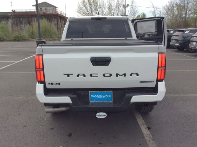 2026 Toyota Tacoma TRD Off Road - Photo 9