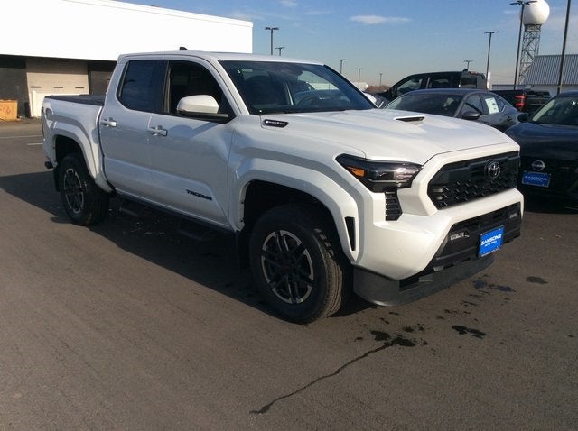 2025 Toyota Tacoma i-FORCE MAX Tacoma TRD Sport