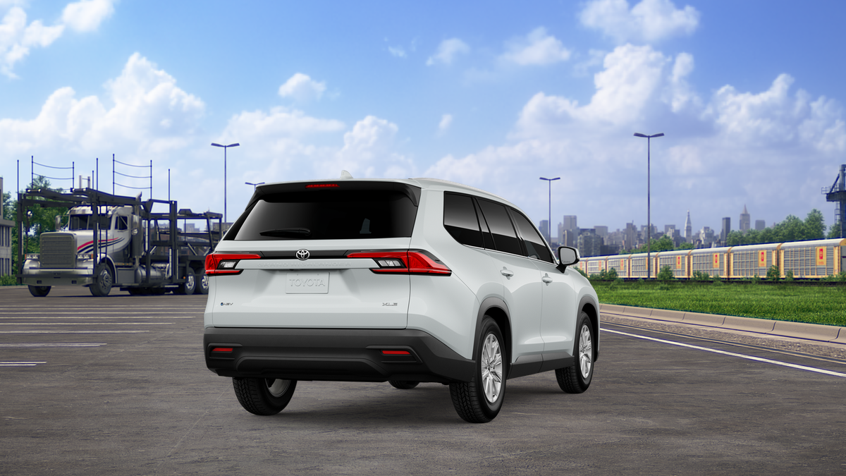 2026 Toyota Grand Highlander Hybrid XLE